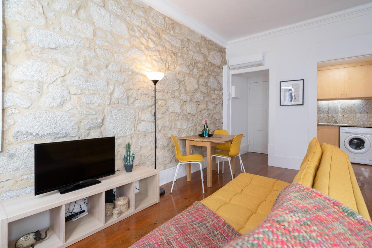 Host Wise - Modern Studios With Terrace - Walk Everywhere Porto Eksteriør billede