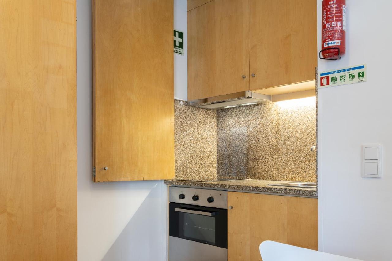 Host Wise - Modern Studios With Terrace - Walk Everywhere Porto Eksteriør billede