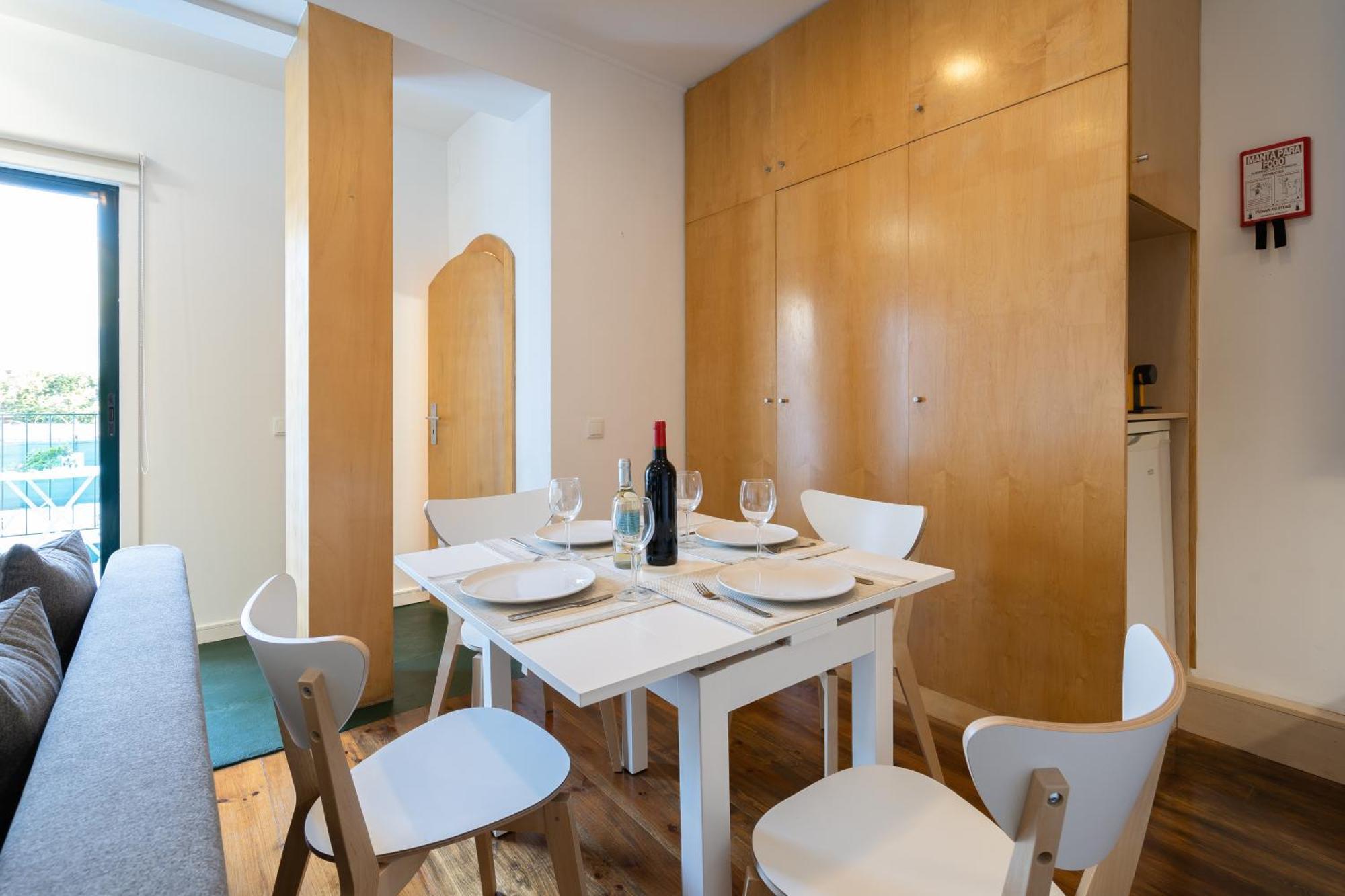 Host Wise - Modern Studios With Terrace - Walk Everywhere Porto Værelse billede