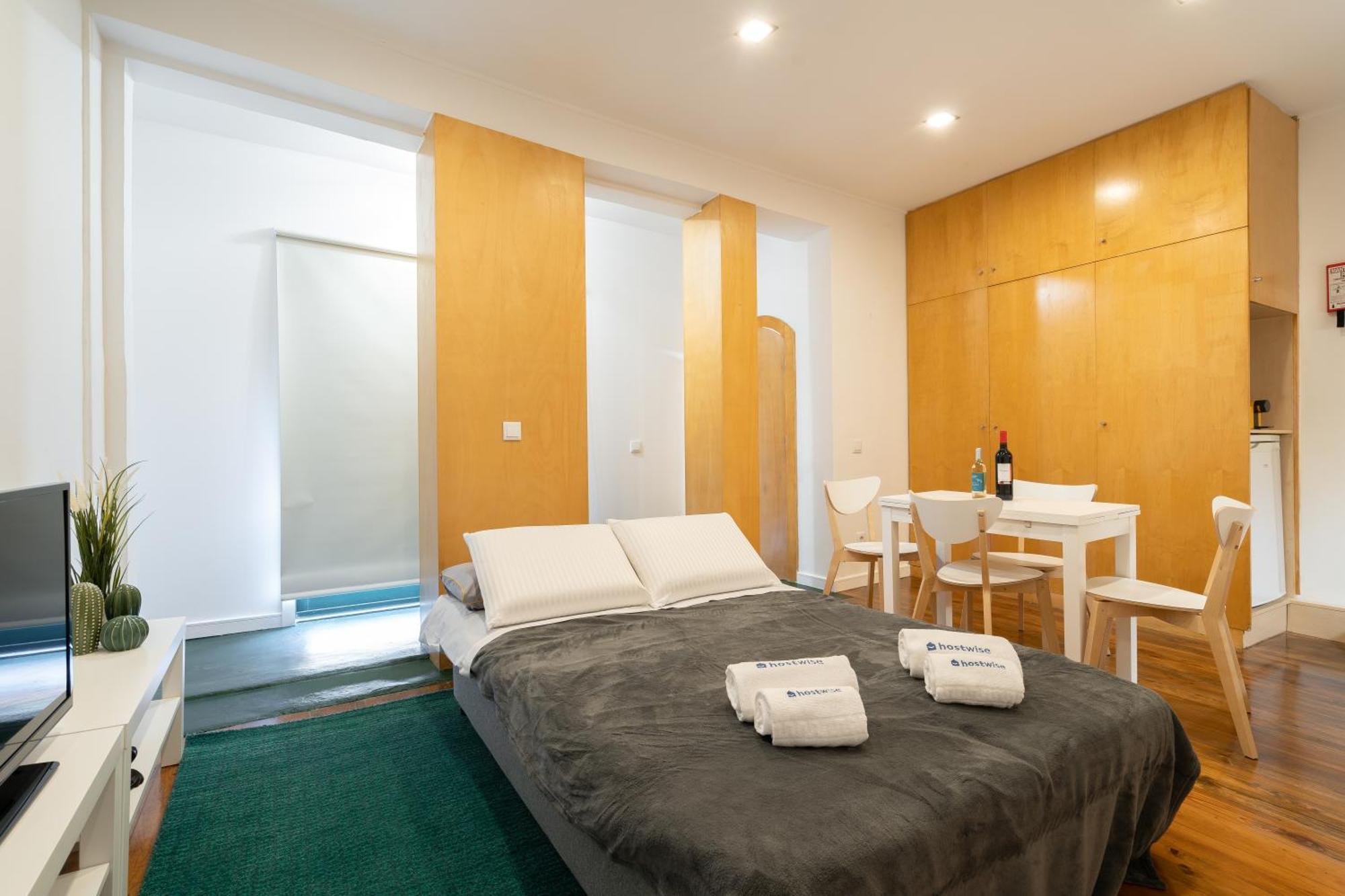 Host Wise - Modern Studios With Terrace - Walk Everywhere Porto Værelse billede