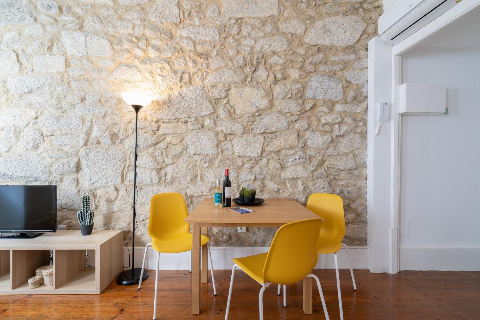 Host Wise - Modern Studios With Terrace - Walk Everywhere Porto Værelse billede